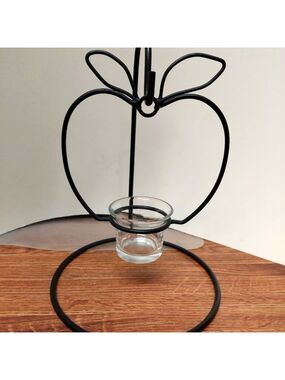 Black Wrought Iron Apple Outline Voltive Candleholder